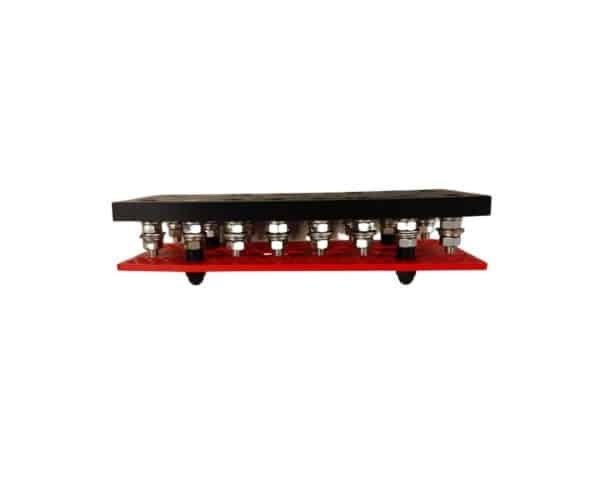 DARKAI 8 spot fuse block (This fuse block allows you to have Eight separate fused lines) - Image 3